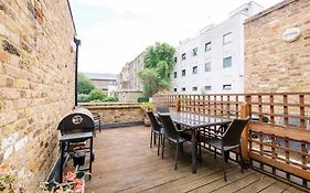 Bright And Quiet 2-Bed 2-Bath With Great Patio